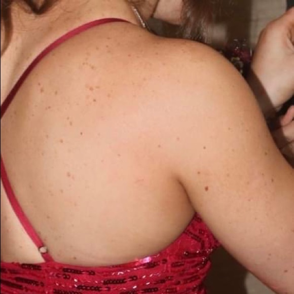 Prom dress - Picture 3 of 3